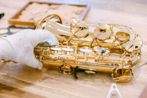 Lumière saxophone - Le Salon de Musique Le Salon de Musique | ElodieWinter SALON MUSIQUE 78